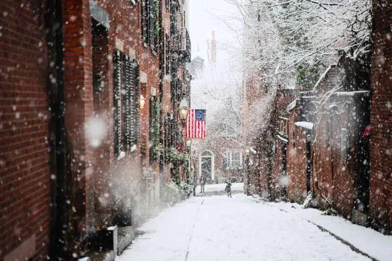 Best places to visit for Christmas in the United States